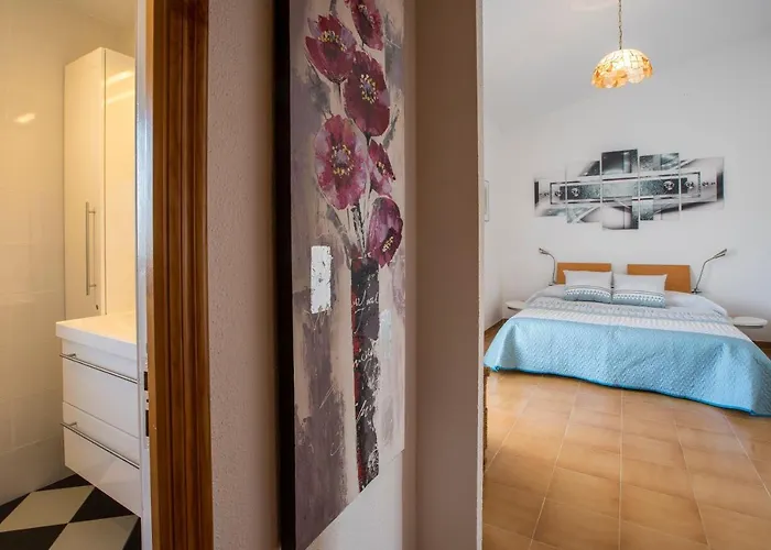 Tierra Roja Villa Cálig