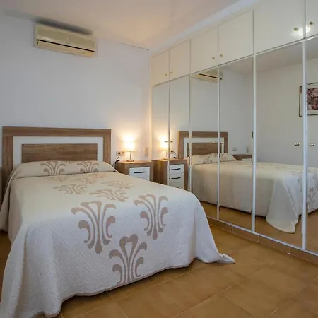 Tierra Roja Villa Cálig