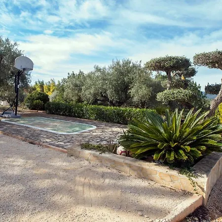 Tierra Roja Villa