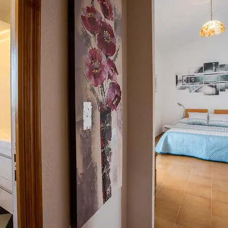 Tierra Roja Villa Cálig