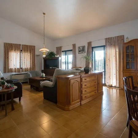 Tierra Roja Villa Cálig